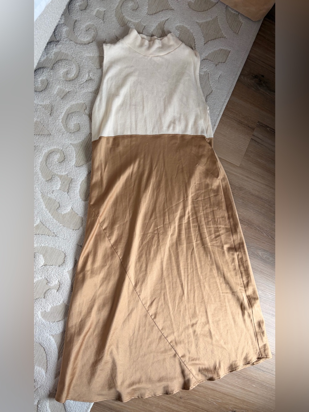 Zara Sleeveless Two-Tone mixed media Knit silk Midi Dress in Cream and Tan